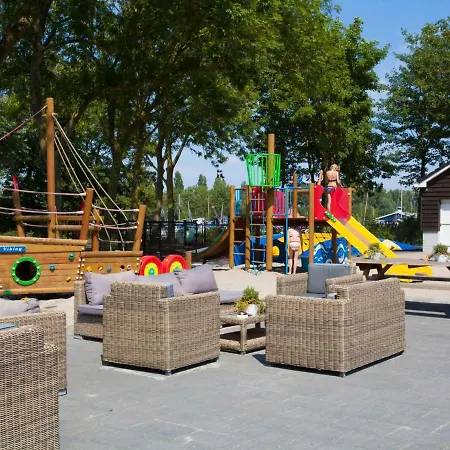 Holiday Droompark Bad Hulckesteijn * Diermen